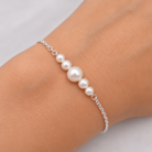 Classic Graduated Pearl Bracelet