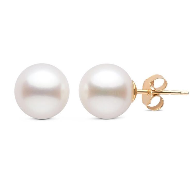 Classic Pearl Stud Earrings
