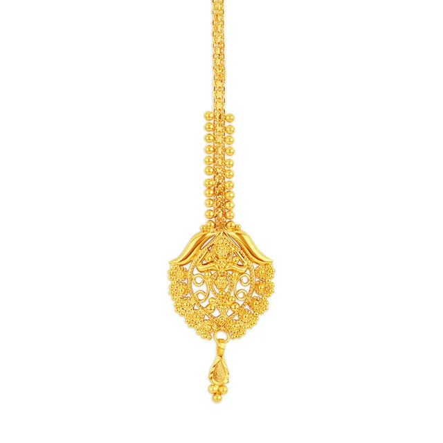 Traditional Kundan-Inspired Gold Maang Tikka