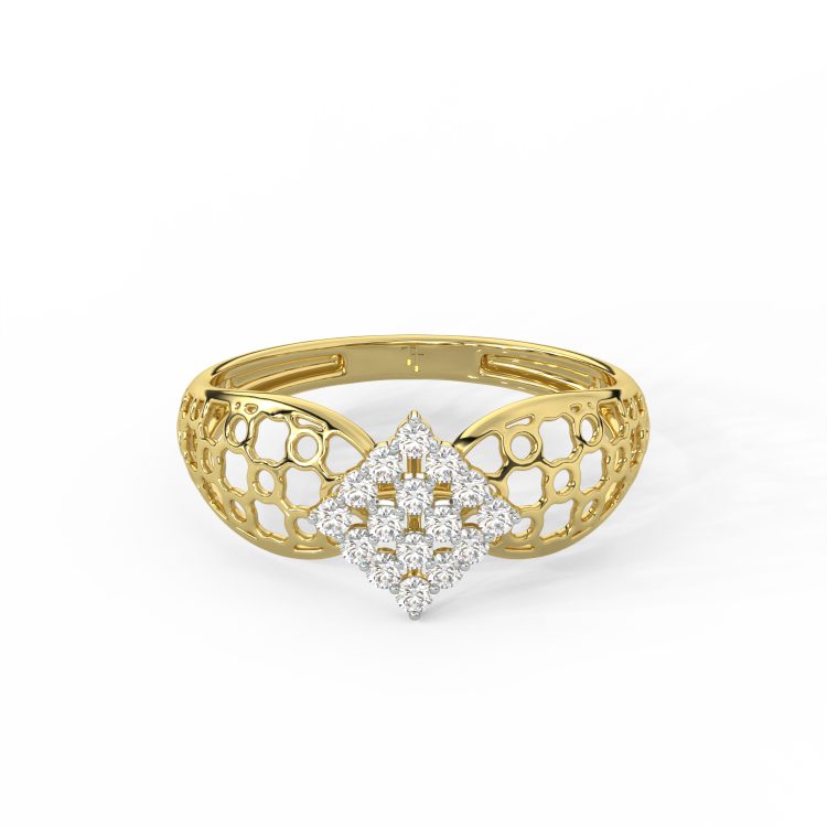 Golden Lattice Diamond Cluster Ring