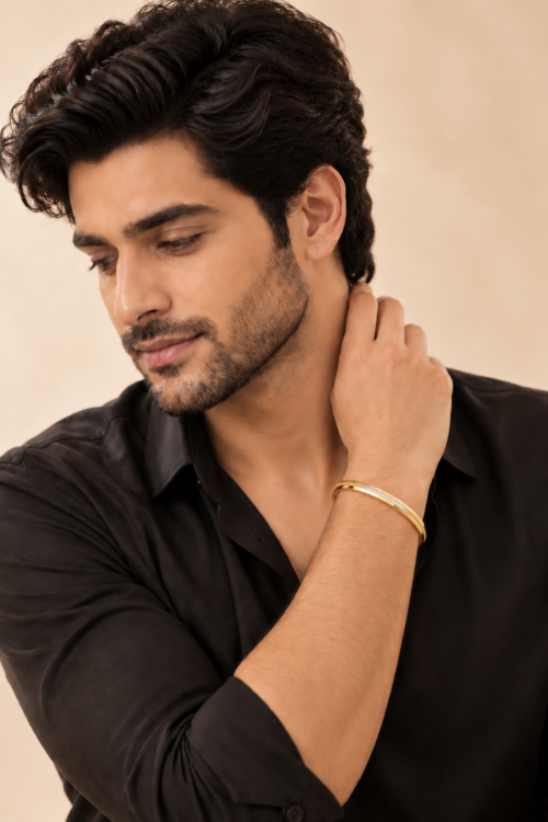 DMK42218 Tritiya Twin Spark Diamond Kada