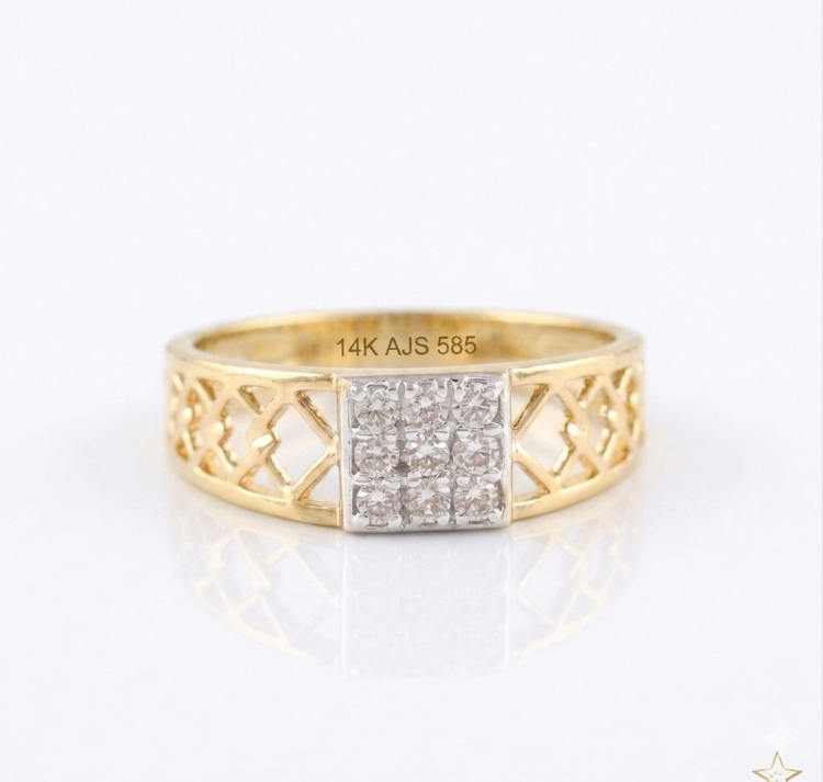 Gold Lattice Diamond Cluster Ring