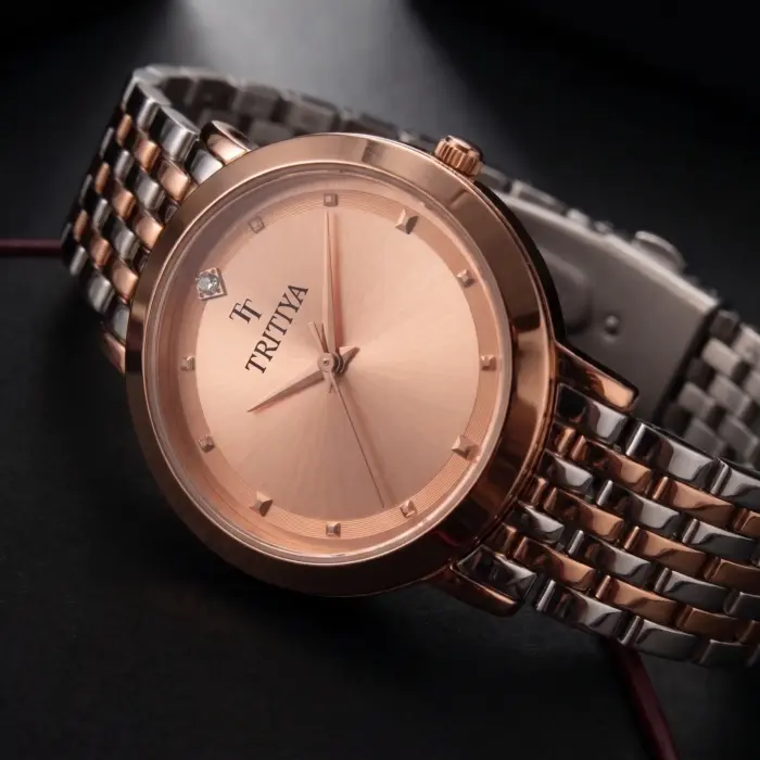Rose_gold_watch_face_band_202607241511