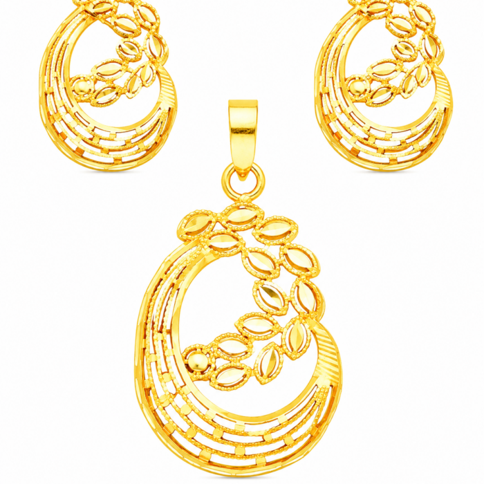 Gold Pendant set