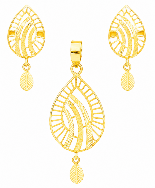 Gold Pendant set