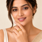 Elegant Heart & Floral Motif Gold Ring with Diamond-Cut Finish