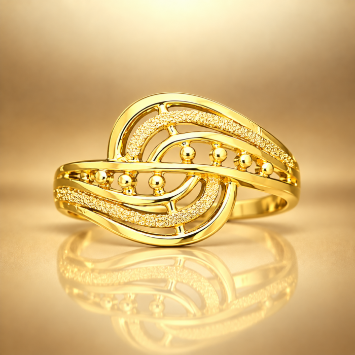 PCT9A682 Elegant Layered Gold Geometric Band Ring